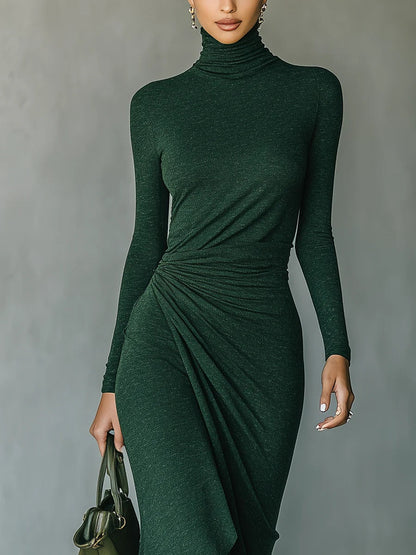 LUZ MARIA - VESTIDO MINI CRUZADO PLISADO ASIMETRICO VERDE OBSCUEO CON CUELLO ALTO Y PLIEGUES ASIMETRICOS