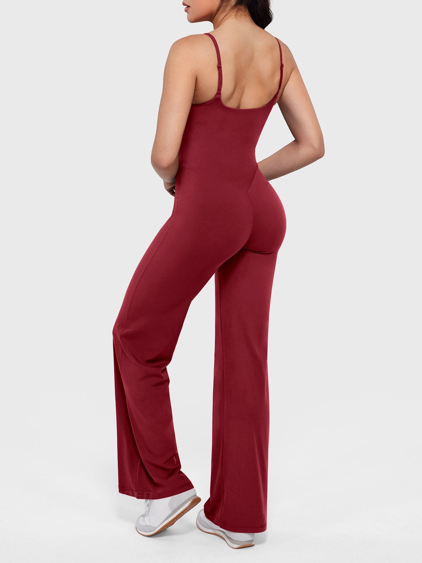 MONO RECTO CON PIERNA RECTA